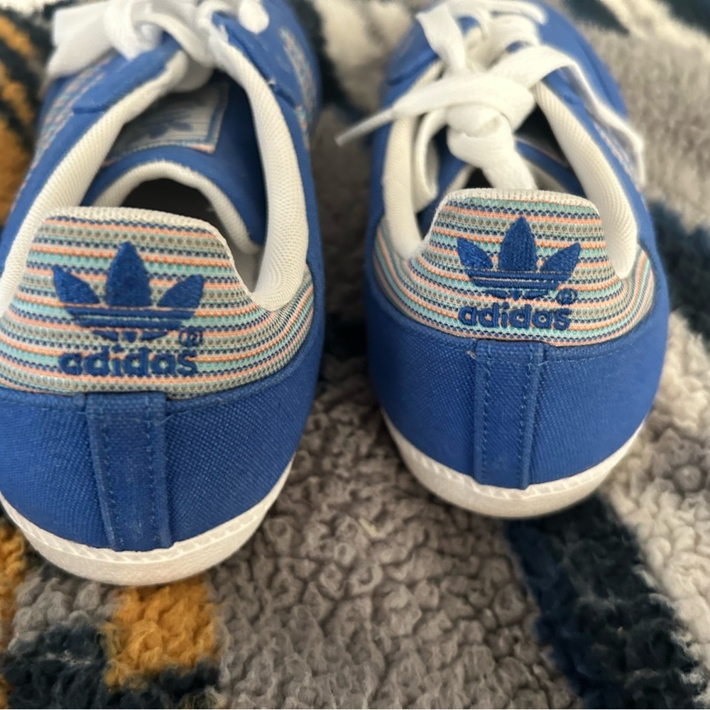 Adidas Royal Blue Trainers with White Accents - Picture 2 of 3